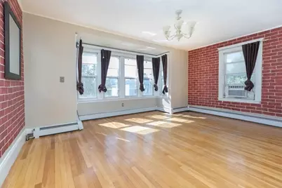 121 Johnson St #3L, Lynn, MA 01902 - Photo 4