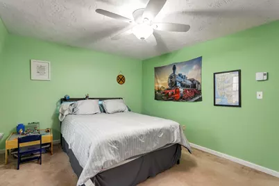 585 Turnpike St #2, Easton, MA 02356 - Photo 18