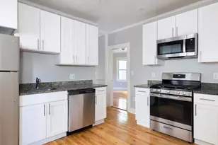 42 Monadnock St, Boston, MA 02125 - Photo 6