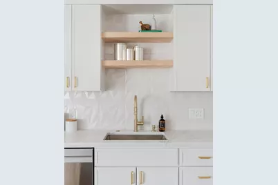 655 Saratoga Street #201, Boston, MA 02128 - Photo 12