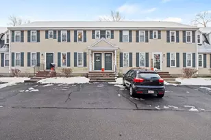 20 Woodland Dr, Lowell, MA 01852 - Photo 2