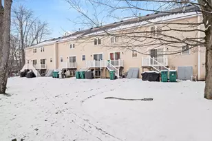 20 Woodland Dr, Lowell, MA 01852 - Photo 28