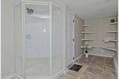 8 Summit Dr, Palmer, MA 01069 - Photo 20