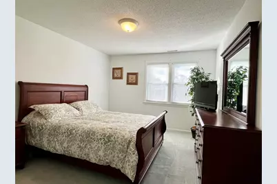 74 Tennis Plaza Rd #34, Dracut, MA 01826 - Photo 10