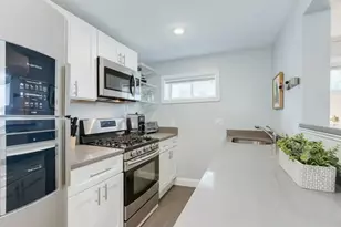 134 Newbury Ave, Quincy, MA 02171 - Photo 4