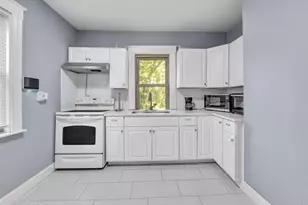 222 S Main St, Hopedale, MA 01747 - Photo 8