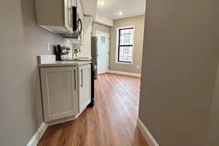 13 Nahant St, Lynn, MA 01902 - Photo 8