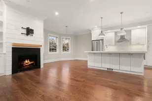 144 Highland Ave, Somerville, MA 02143 - Photo 8