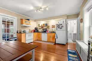 32 Kirby St, Marlborough, MA 01752 - Photo 4