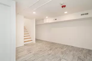 1620 Beacon St, Brookline, MA 02446 - Photo 10