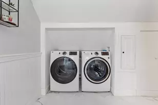 155 Cedar St, Clinton, MA 01510 - Photo 30