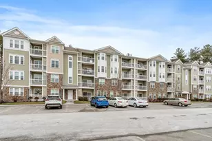 200 Martins Lndg, North Reading, MA 01864 - Photo 2