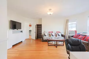 35 Miller Stile Rd, Quincy, MA 02169 - Photo 4