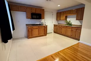 38 N Main St, Carver, MA 02330 - Photo 2