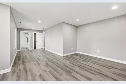 287 Whitney Ave, Holyoke, MA 01040 - Photo 26