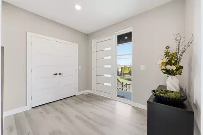 287 Whitney Ave, Holyoke, MA 01040 - Photo 4