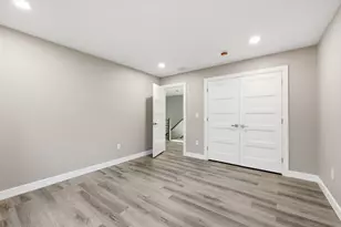 287 Whitney Ave, Holyoke, MA 01040 - Photo 34