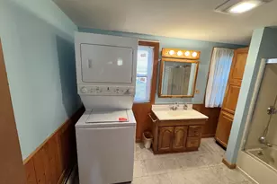 262 Oak Hill Rd, Fitchburg, MA 01420 - Photo 10