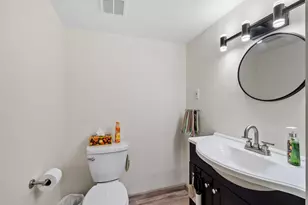 98 Northridge Rd, Beverly, MA 01915 - Photo 12