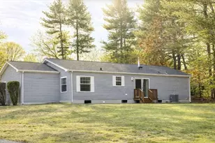 3402 Island Dr, Middleborough, MA 02346 - Photo 4