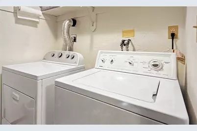 39 Christopher #B, Stoughton, MA 02072 - Photo 26