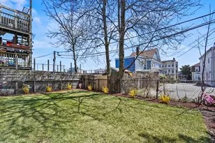 18 Lyon St, Boston, MA 02122 - Photo 20