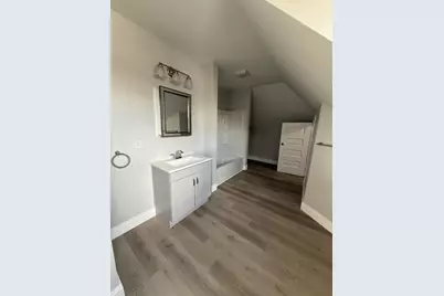 72 Belmont #3 Front, Fall River, MA 02720 - Photo 6