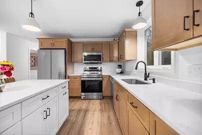 48 Walnut St, Douglas, MA 01516 - Photo 8