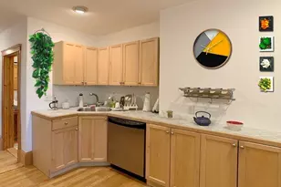 148 Berkshire St, Cambridge, MA 02141 - Photo 8