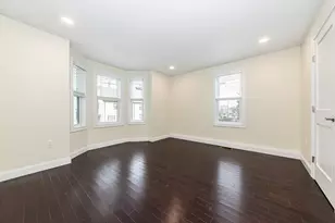 28 Albion St, Medford, MA 02155 - Photo 30