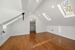 1045 Adams St, Boston, MA 02124 - Photo 28