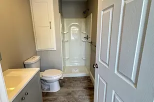 6 Monroe St, Salem, MA 01970 - Photo 8