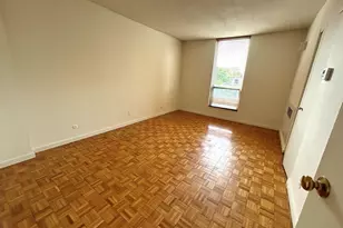 33 Pond Ave, Brookline, MA 02445 - Photo 4