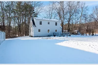 10 Moss Lane, Belchertown, MA 01007 - Photo 4
