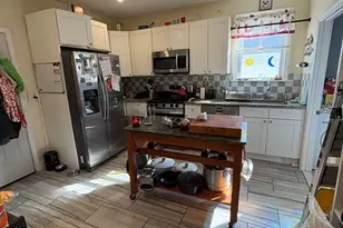 211 Elm, Everett, MA 02149 - Photo 22