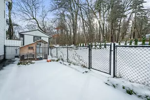 656 Bolton St, Marlborough, MA 01752 - Photo 32