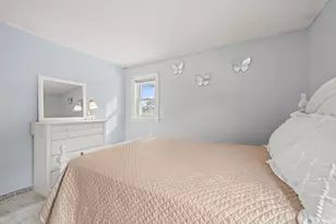 656 Bolton St, Marlborough, MA 01752 - Photo 20