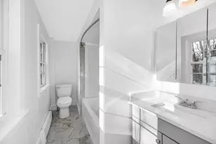 197 High St, Holden, MA 01522 - Photo 8