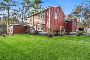 212 Mill St, Mansfield, MA 02048 - Photo 2