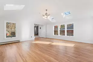 212 Mill St, Mansfield, MA 02048 - Photo 10