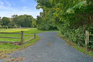 285 Elm St, Pembroke, MA 02359 - Photo 30