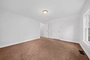 285 Elm St, Pembroke, MA 02359 - Photo 18