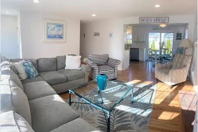 20 Swallow St, Falmouth, MA 02536 - Photo 6