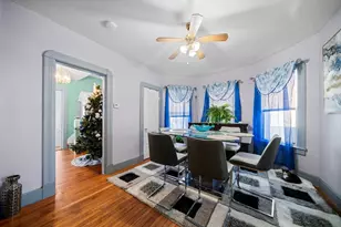 55 Malden St, Springfield, MA 01108 - Photo 16