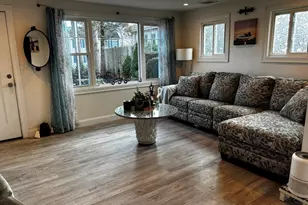 209-211 Lake Shore Dr, Weymouth, MA 02189 - Photo 6