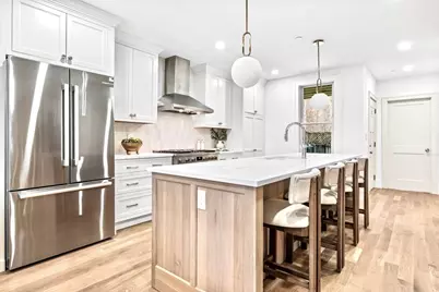 12 Prospect St #1, Boston, MA 02129 - Photo 6