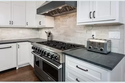 18 Wolcott Ave, Andover, MA 01810 - Photo 16