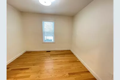 95 Phillips #1, Methuen, MA 01844 - Photo 2