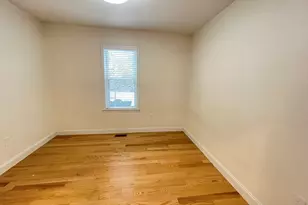 95 Phillips, Methuen, MA 01844 - Photo 2