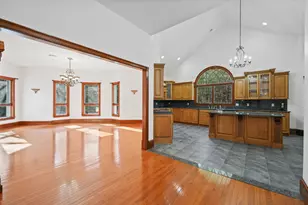 219 Chase Rd, Dartmouth, MA 02747 - Photo 8